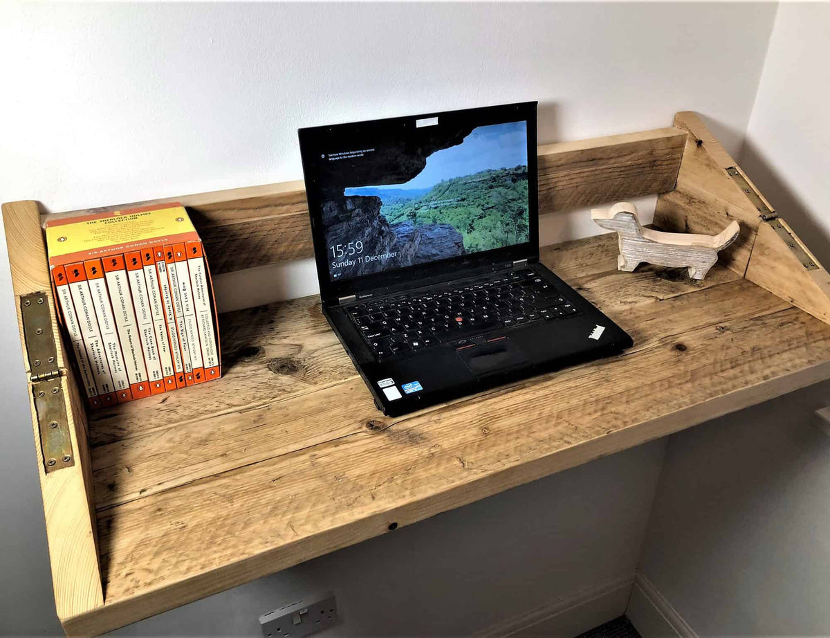 Floating Desk | THE PORTO