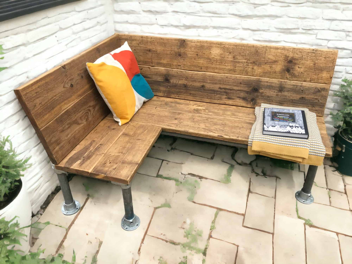 Corner Garden Bench | THE BRISTOL