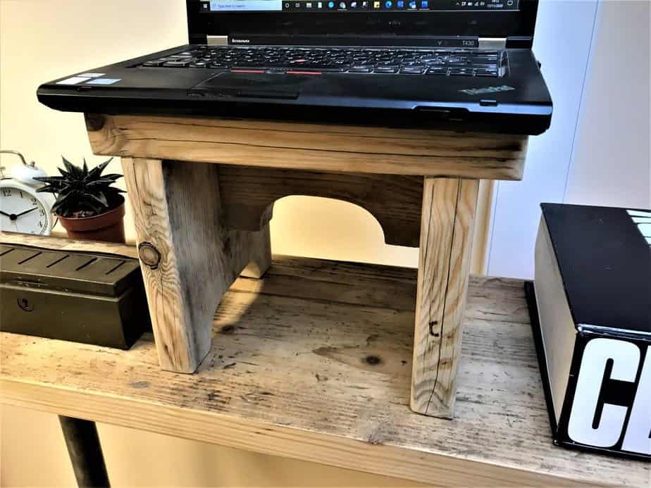 Scaffold Laptop Stand | THE SYDNEY