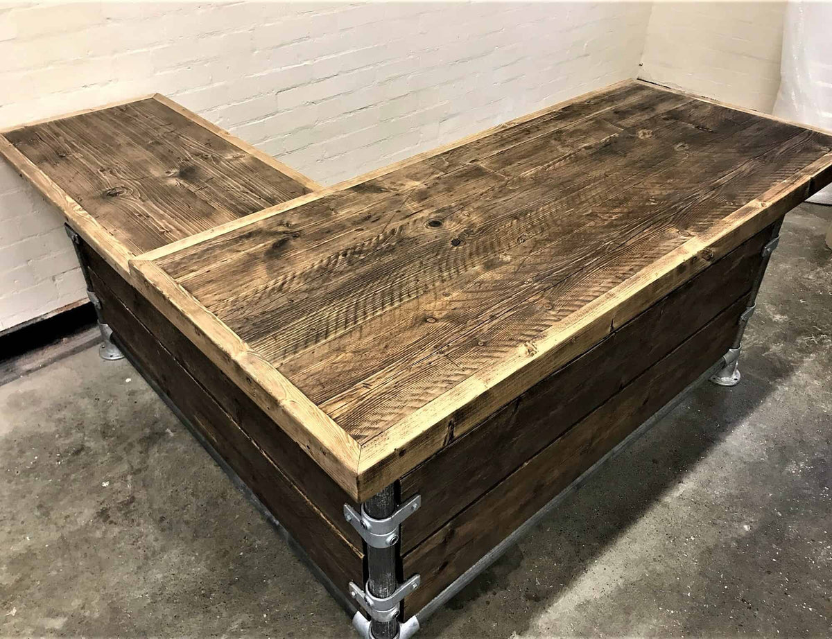 desk with 6 privacy panels
