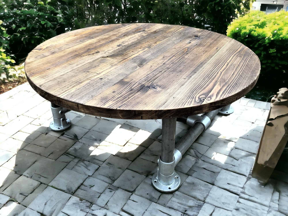 Round Wooden Coffee Table | THE LOMOND