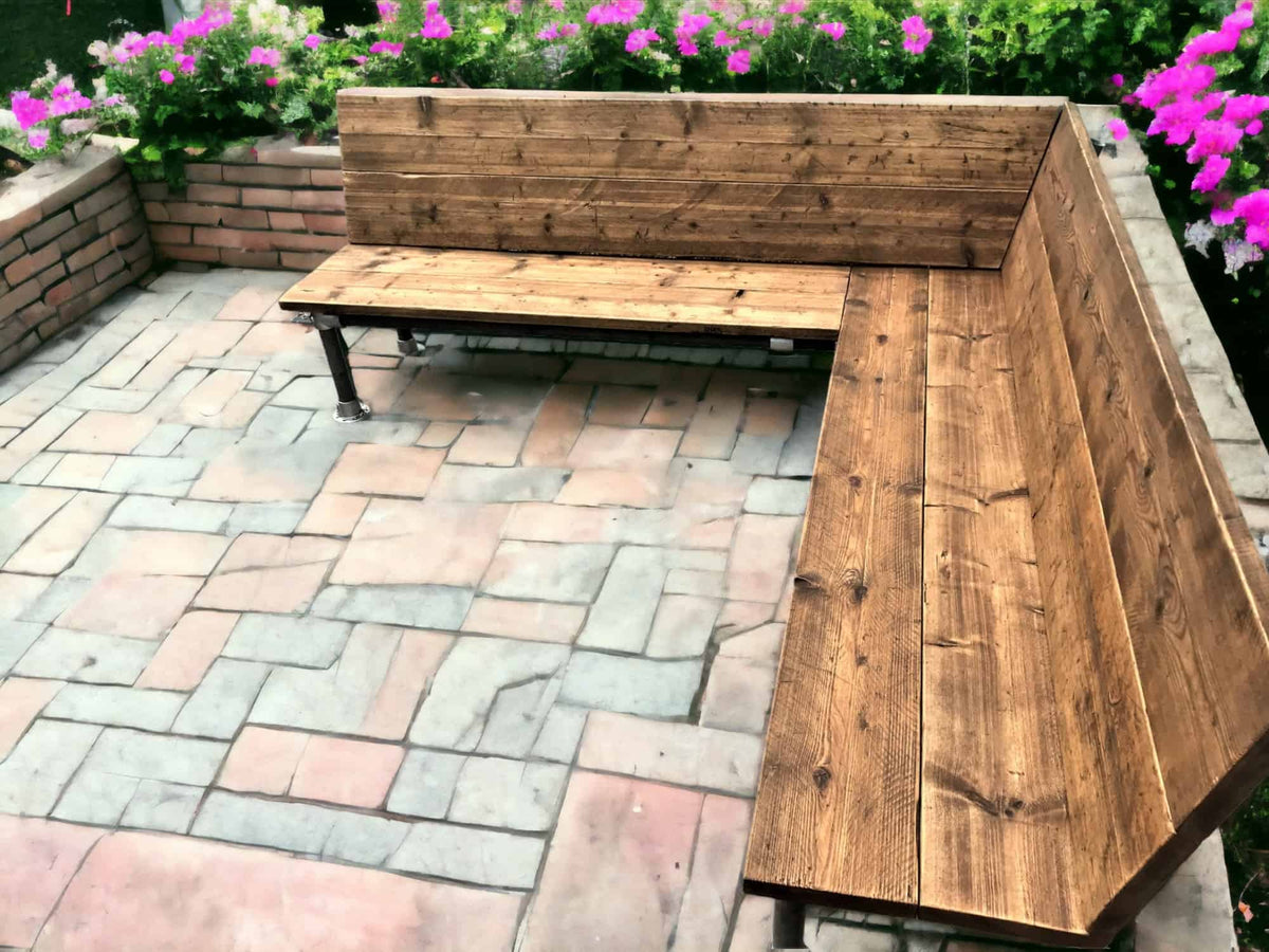 Corner Garden Bench | THE BRISTOL