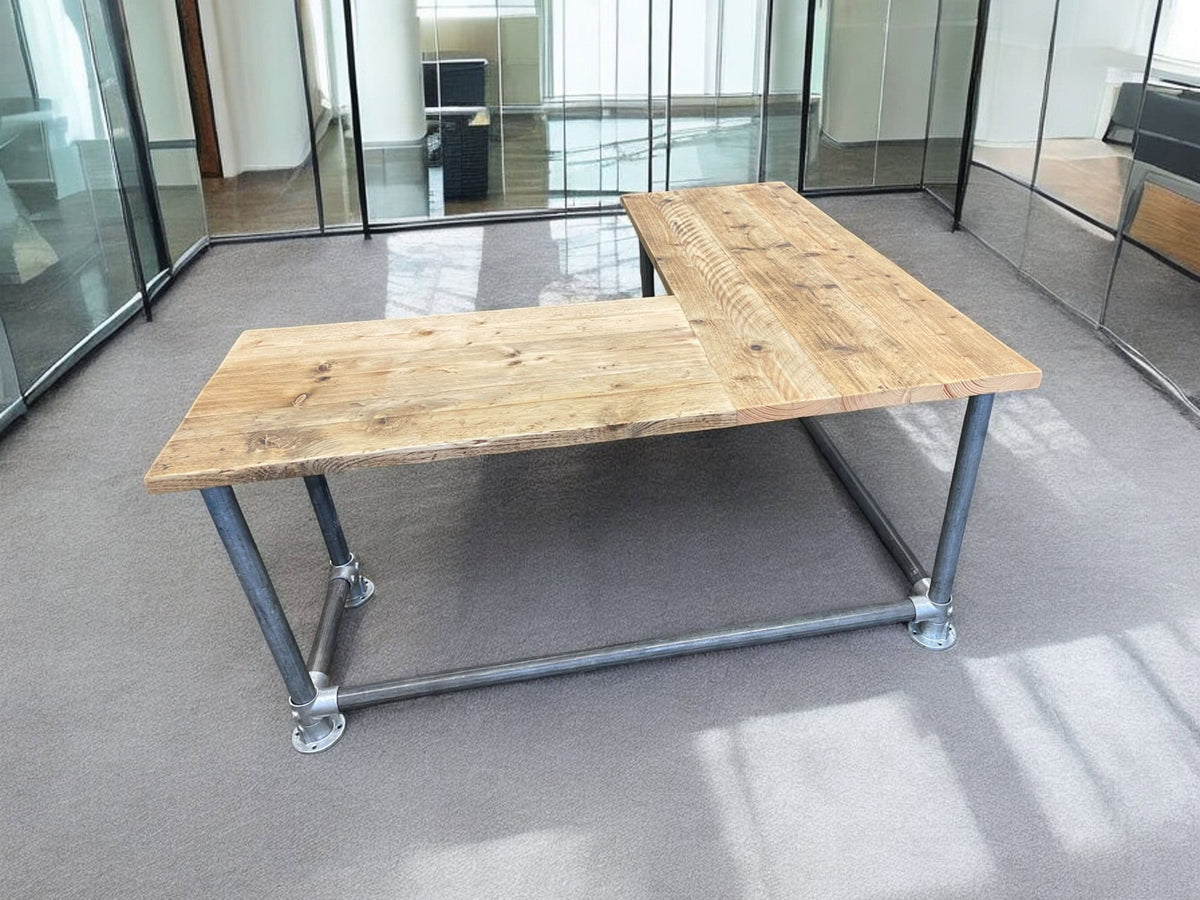 Industrial Corner Desk | THE SILVERDALE