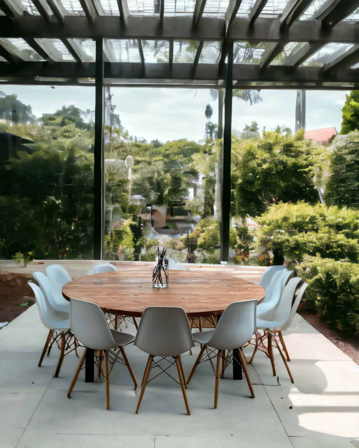 Reclaimed Wood Round Table | THE STOCKWOOD