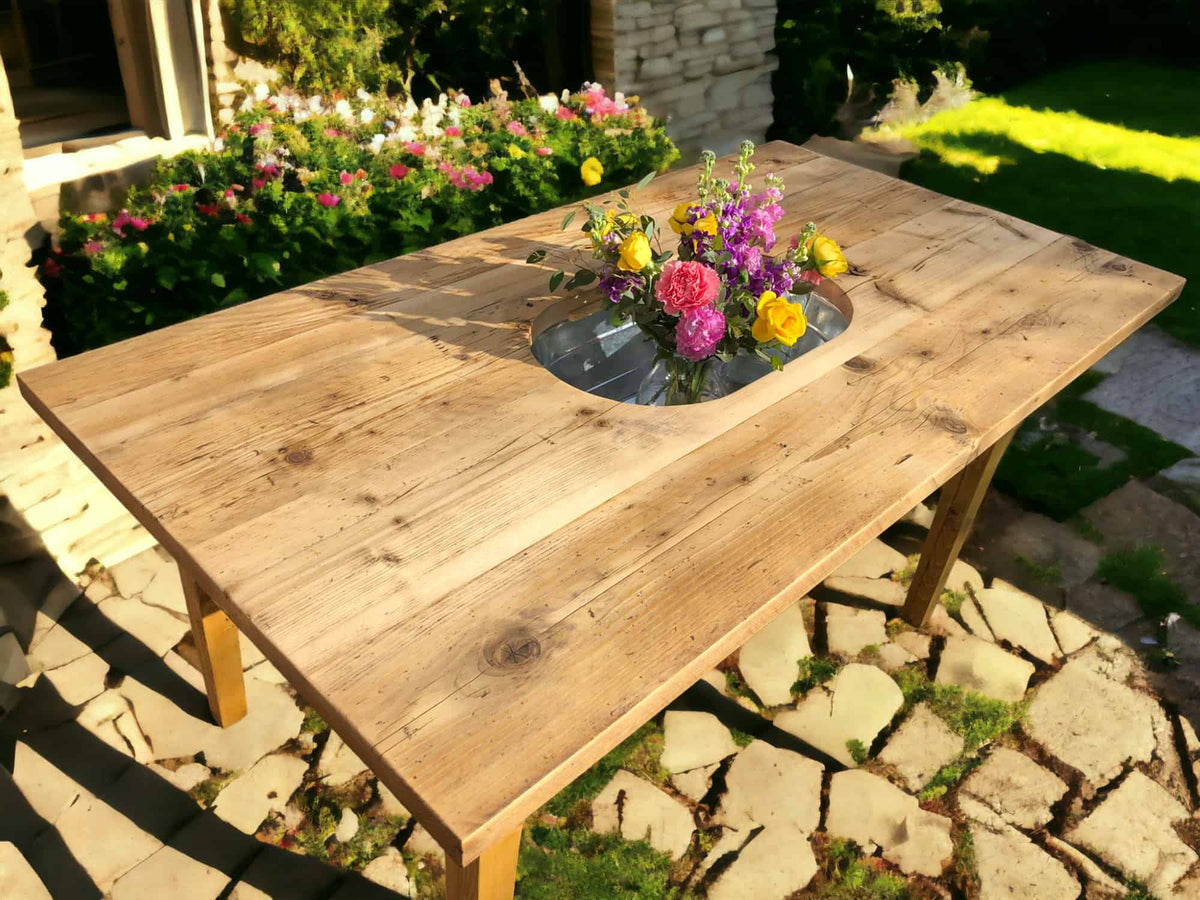 Ice Bucket Table | THE MELFI