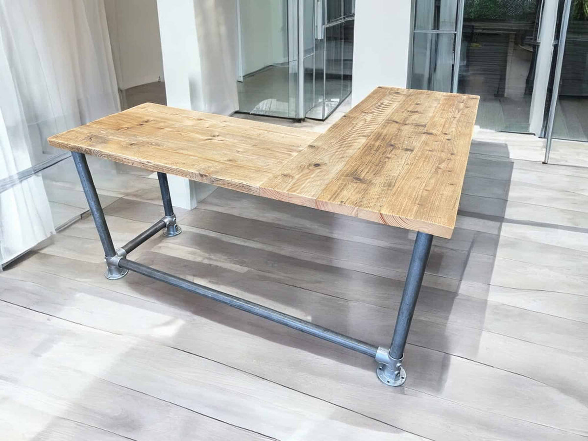 Industrial Corner Desk | THE SILVERDALE