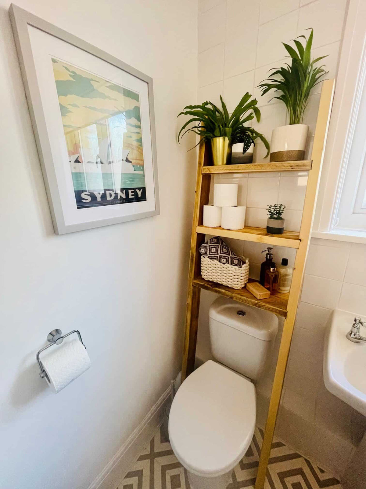 Bathroom Ladder Shelf | THE CALLEN