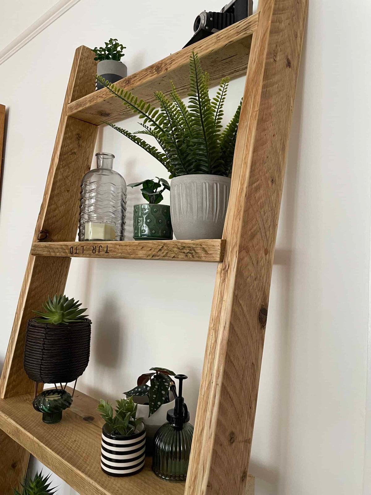 Wooden Ladder Shelves | 5 Tier Ladder Shelf | THE PISA
