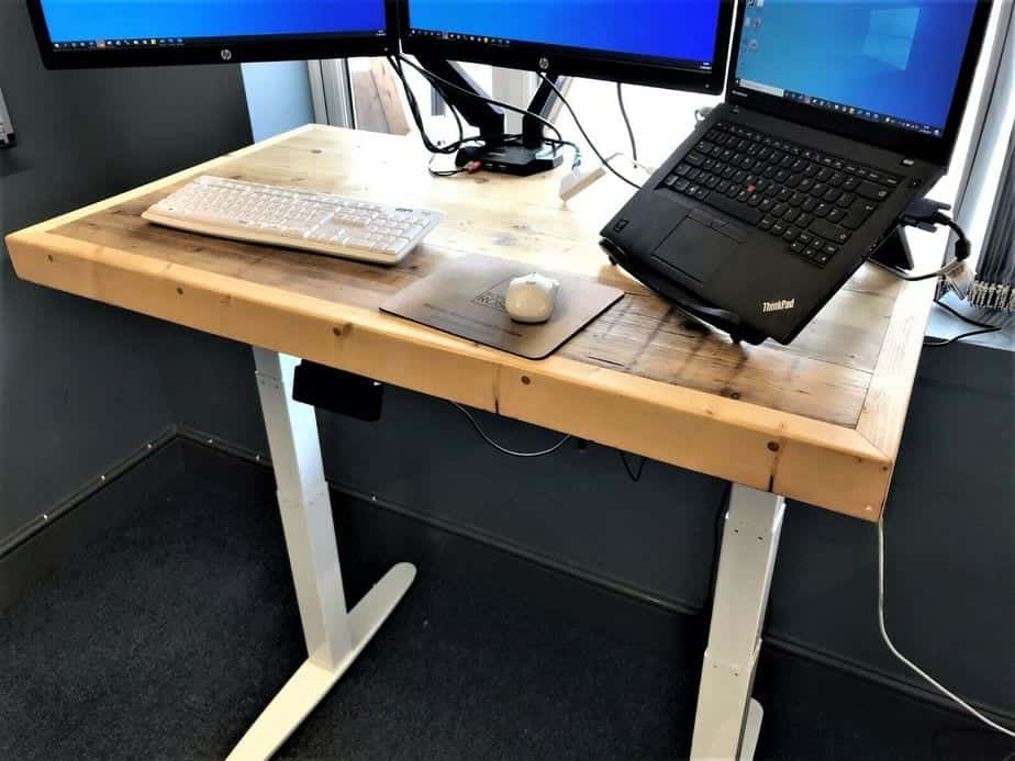 Height Adjustable Desk | THE ROSIE