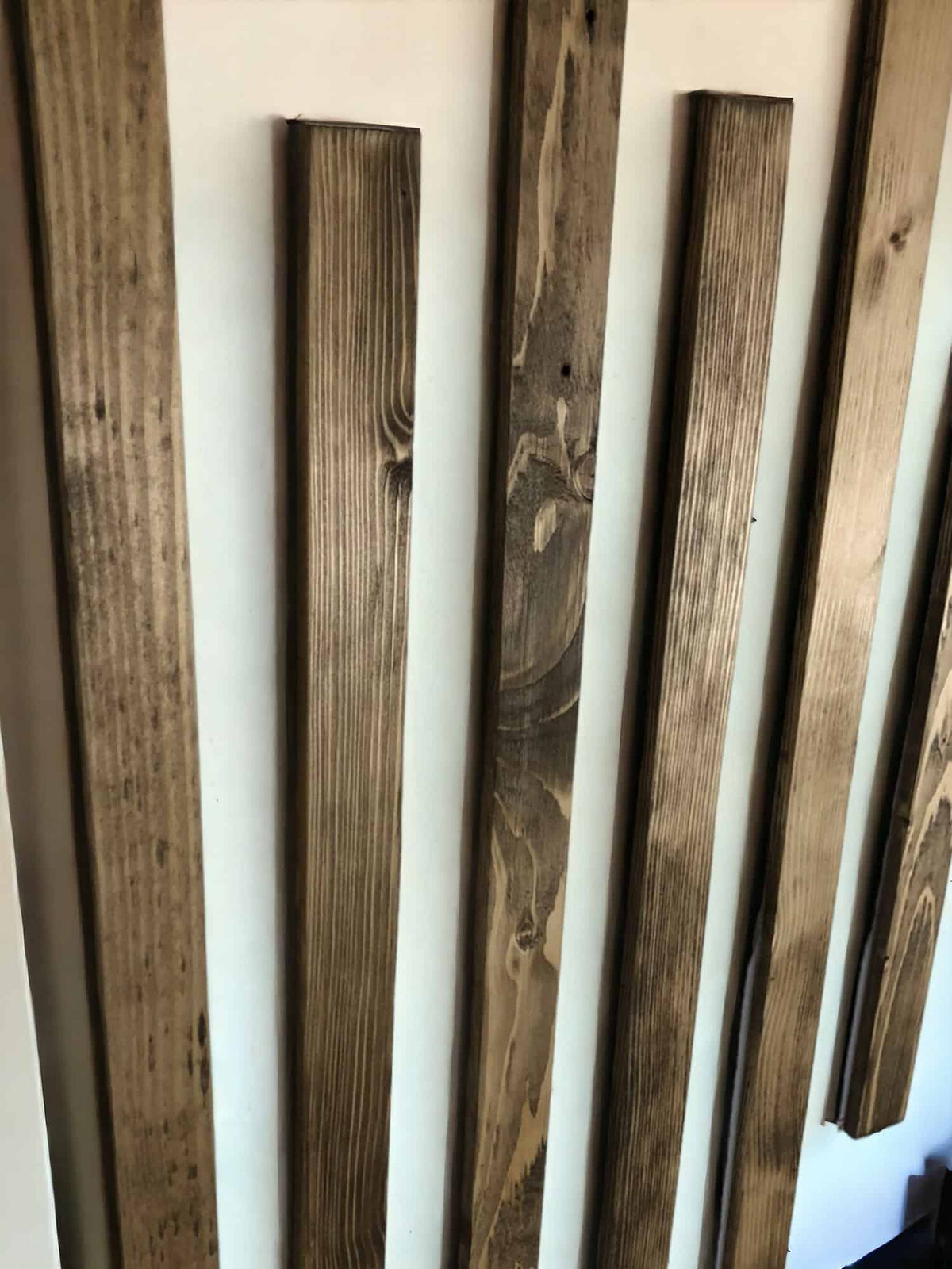 Wooden Slat Wall | THE CHICHESTER
