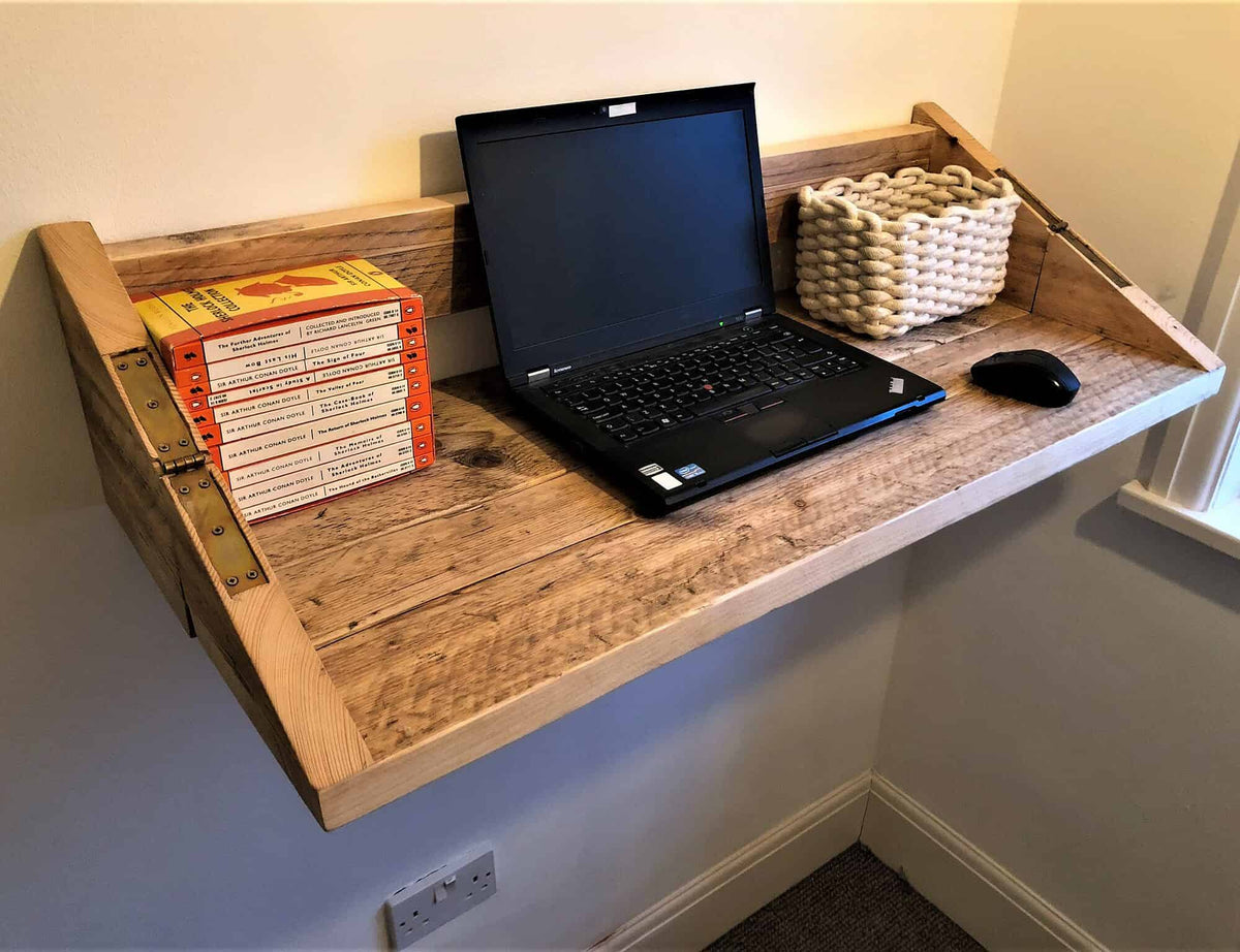 Floating Desk | THE PORTO