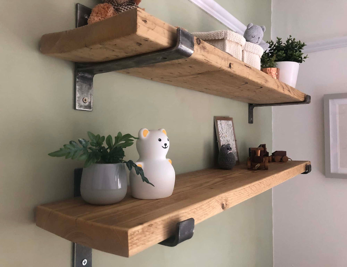 Scaffold Board Shelves | THE PILTON